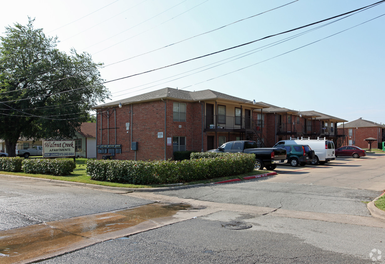 Primary Photo - Walnut Creek Apartments