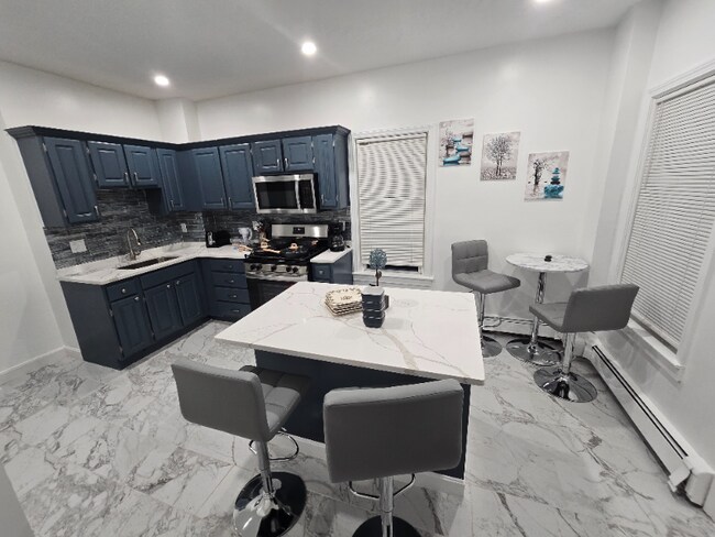 Foto del edificio - 23 Wabeno St