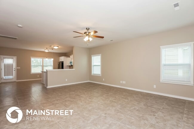 Building Photo - 3324 Saddlebrook Dr