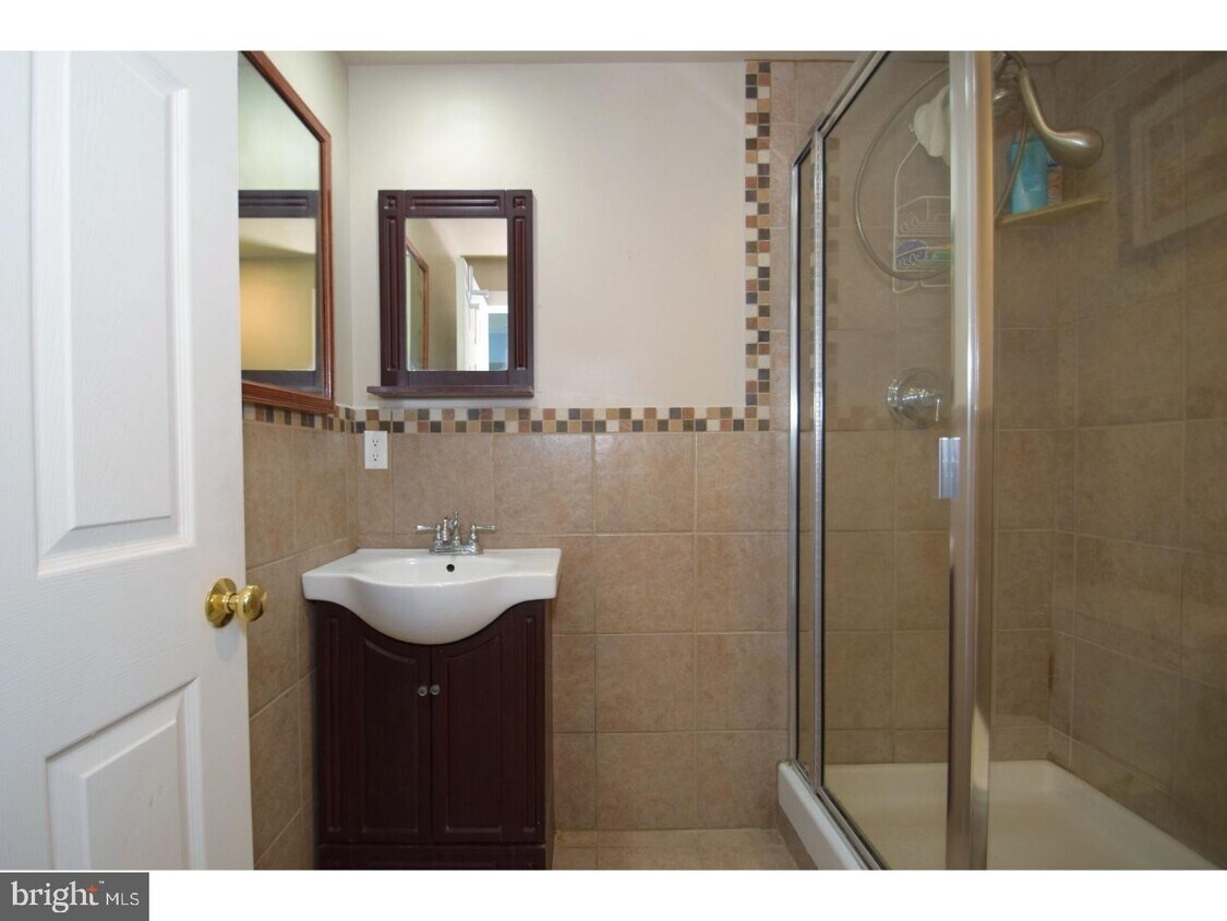3061 Dorchester St W, Furlong, PA 18925 Townhouse for Rent in Furlong