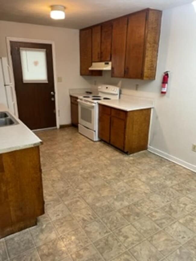 Building Photo - 2914 Greenon Ln