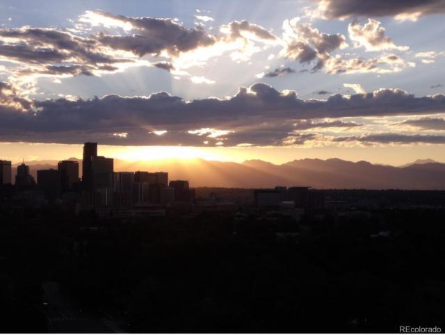 Foto del edificio - 2 bedroom in Denver CO 80206