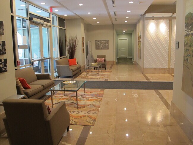 Foto del edificio - 820 N Pollard St