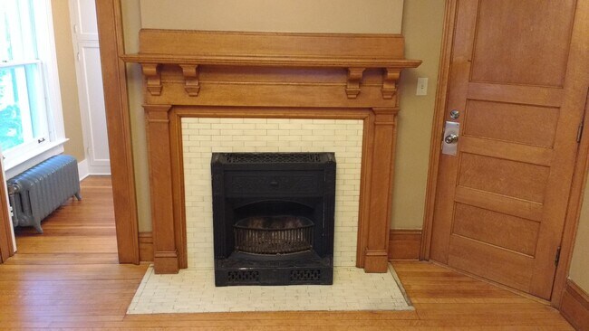 Foto del edificio - 300 2nd Ave NW