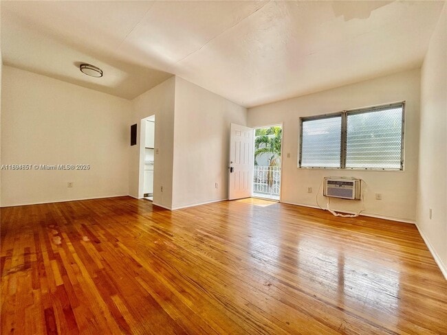 Building Photo - 780 81st St