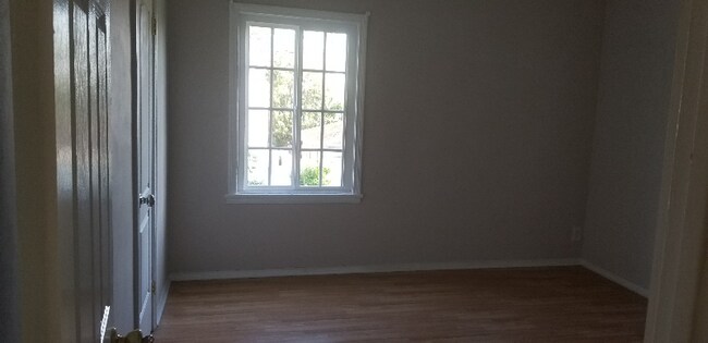 Foto del edificio - 501 Grove Pl
