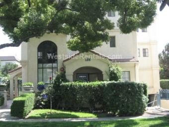 Primary Photo - 126 S Catalina Ave