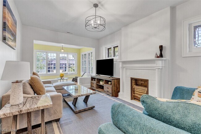 Foto del edificio - 2257 Grandview Ave