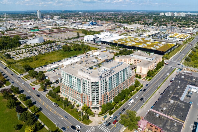Aerial Photo - Mon Sheong Court