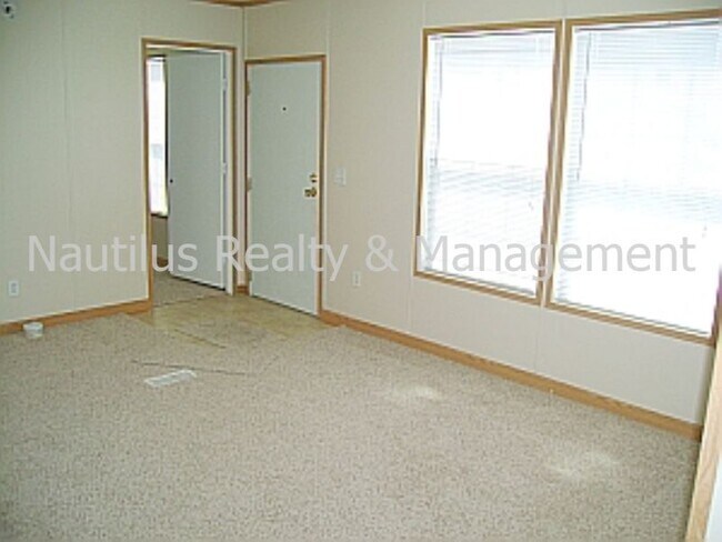 Building Photo - 1103 Marion Joyner Dr