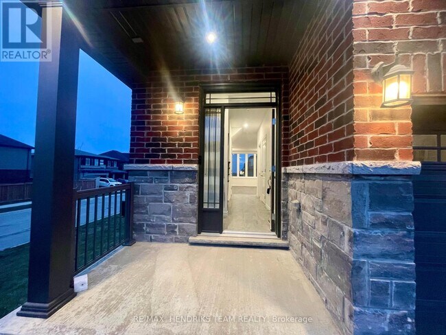 Photo du bâtiment - 4039 Stadelbauer Dr