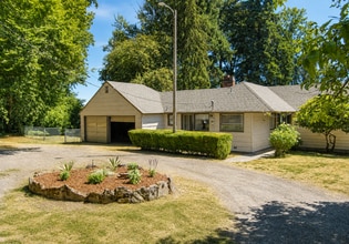 Building Photo - 17237 SE Evergreen Hwy