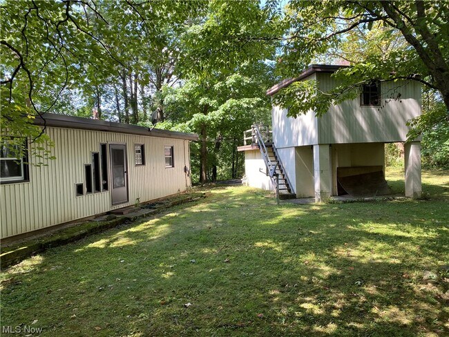 Building Photo - 6116 Oakcrest Ave NW