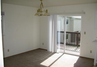 Building Photo - 1751 W Kagy Blvd