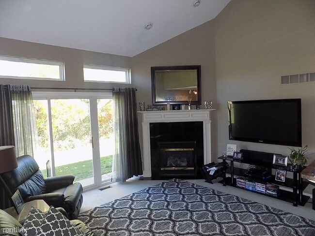 Foto del edificio - 2 br, 2 bath Condo - 35053 Windsor Dr