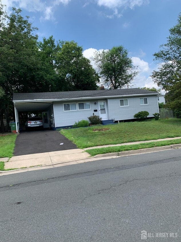 Foto principal - 2 Brookside Rd