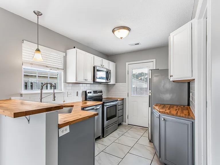 Photo - 1473 Westpark Dr