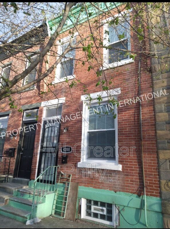 Building Photo - 4208 Westminster Ave