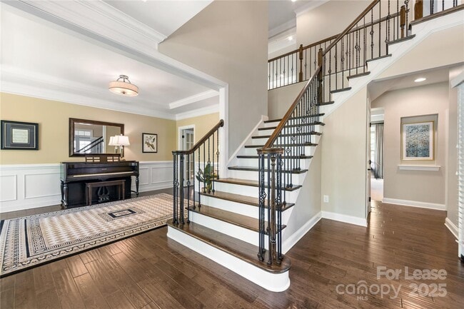 Building Photo - 10716 Meg Meadow Dr