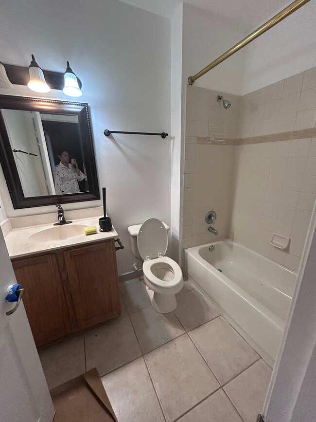 Foto del edificio - 2866 S Oasis Dr
