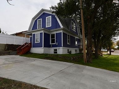 Building Photo - 220 W Allard St