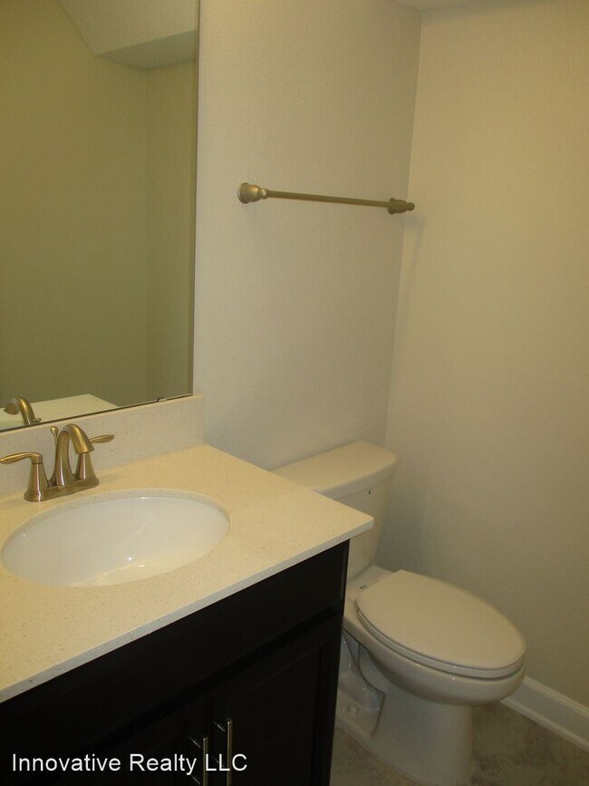 Building Photo - 4 br, 3.5 bath House - 11420 Whistling Pin...