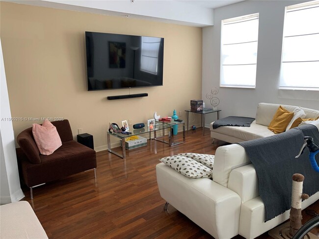 Foto del edificio - 10855 NW 88th Terrace