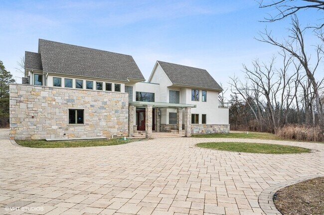 Foto del edificio - 2625 Mavor Ln