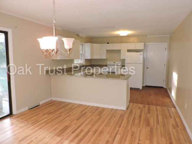 Building Photo - Tranquil Acres