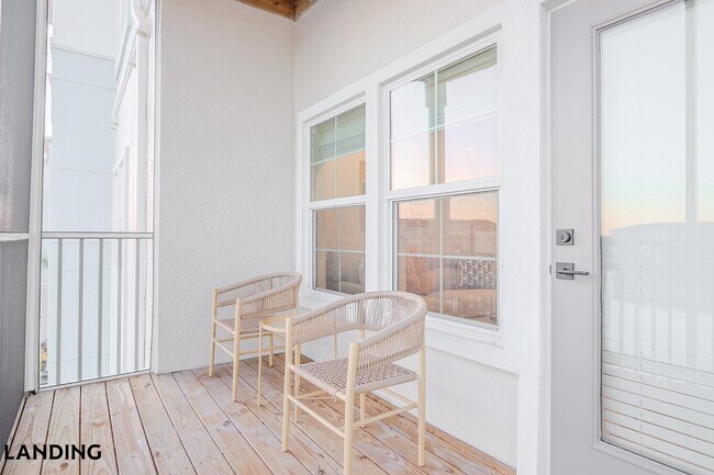 Foto del edificio - 5001 Willowgate Loop