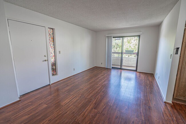 Foto del edificio - Canyon Oaks 2 Bedroom Rental Home in Canyo...