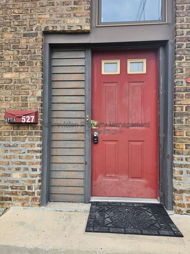Foto del edificio - 527 N Chicago St