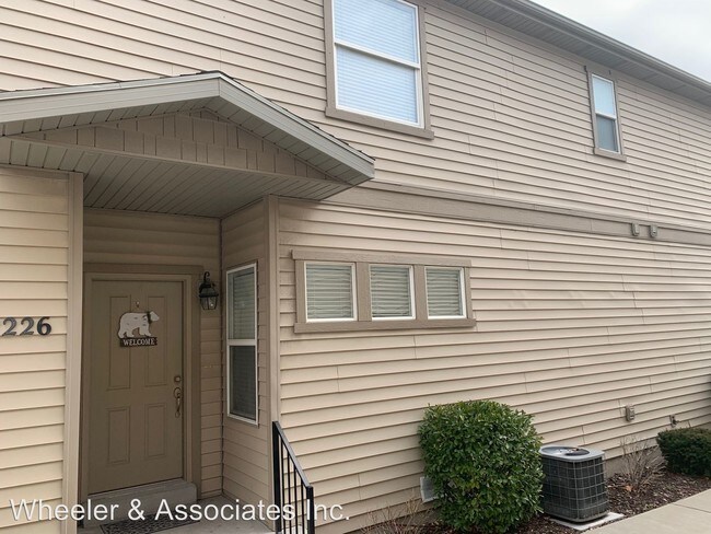 Building Photo - 4 br, 3.5 bath House - 2226 W Stella Vie Lane