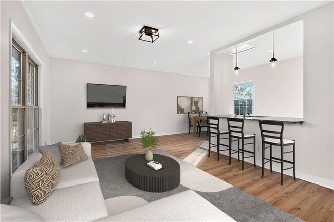 Foto del edificio - 2918 Highland Dr SE