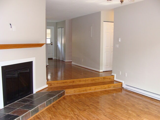 Foto del edificio - 945 Red Sandstone Rd