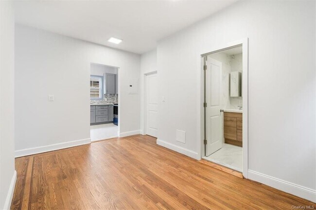 Foto del edificio - 340 S 6th Ave