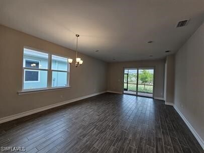 Foto del edificio - 1011 Enbrook Lp