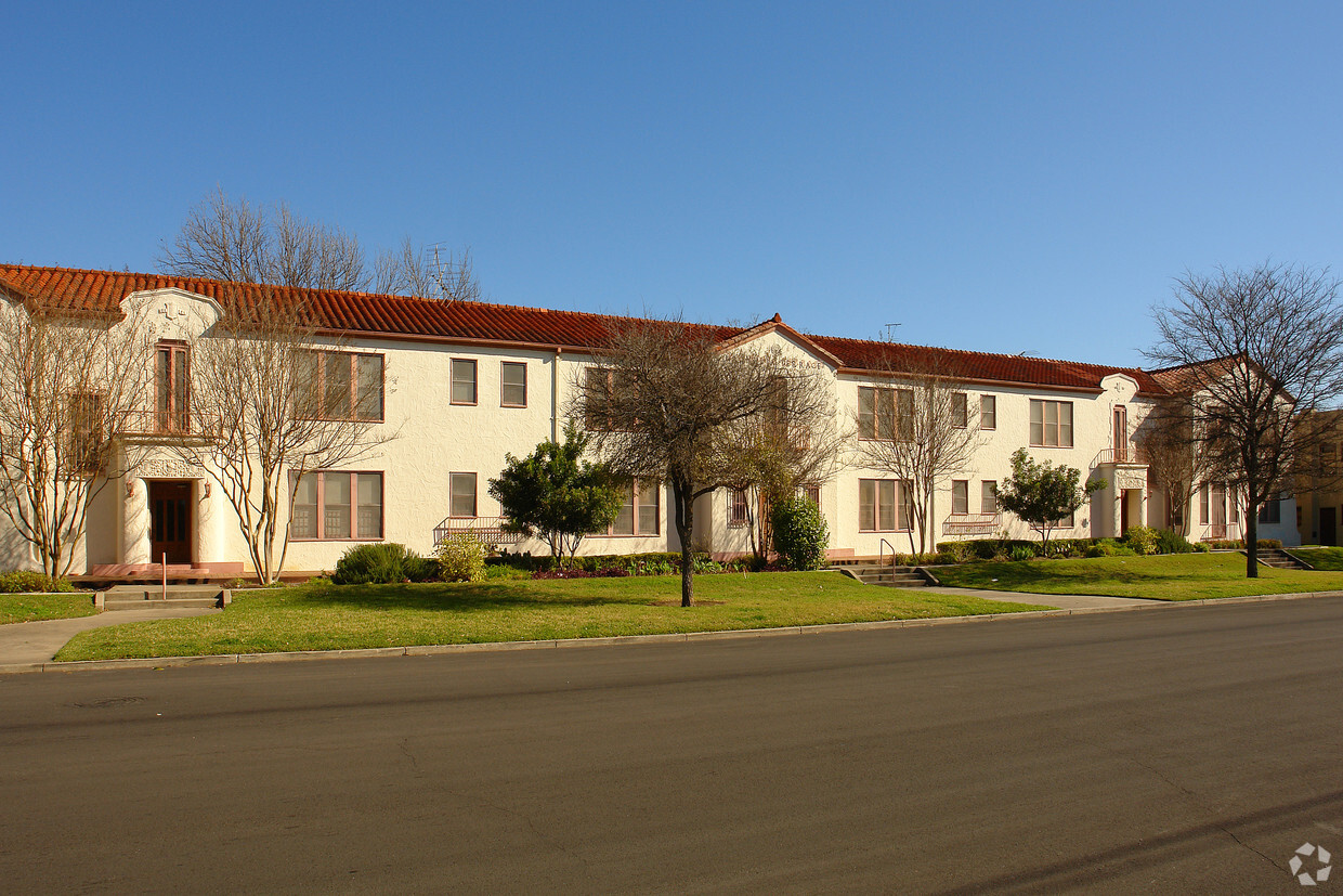 Building Photo - Magnolia Terrace Apartments