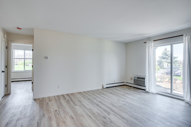 Building Photo - 2600 Light Road