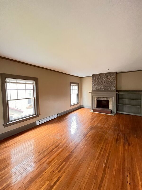 Building Photo - 2817 Collingwood Blvd