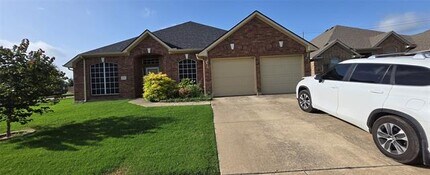 Building Photo - 2342 Lake Hollow Cir