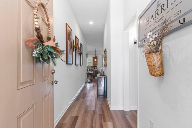 Building Photo - 3221 Climbing Gardens Ct