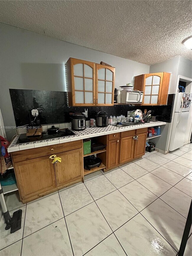 Foto del edificio - 16901 NW 51st Pl