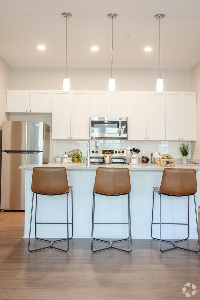 Modern Kitchen | Cincinnati OH Apartment For Rent | The residences at MQ - The Residences at MQ