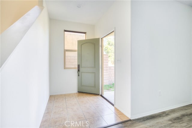 Building Photo - 469 Niagara Ct