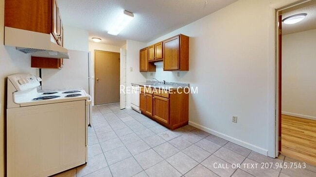 Building Photo - 33 Longrale Park