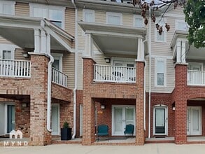 Building Photo - 213 16th St NW