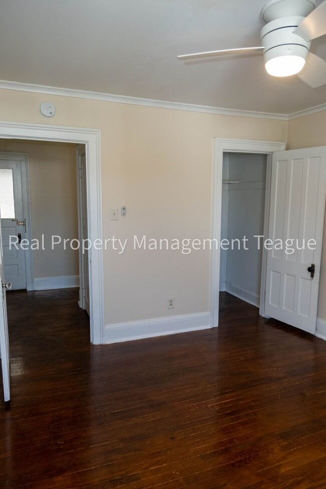 Building Photo - 37 Middle St