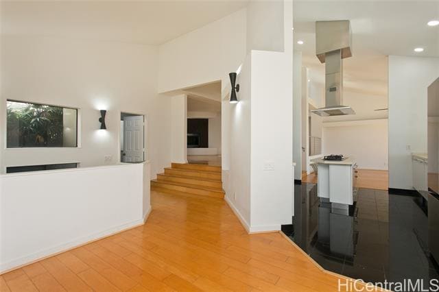 Building Photo - 600 Kahiau Lp