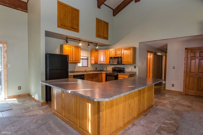 Building Photo - 3 br, 2 bath House - 373 Mushroom Drive